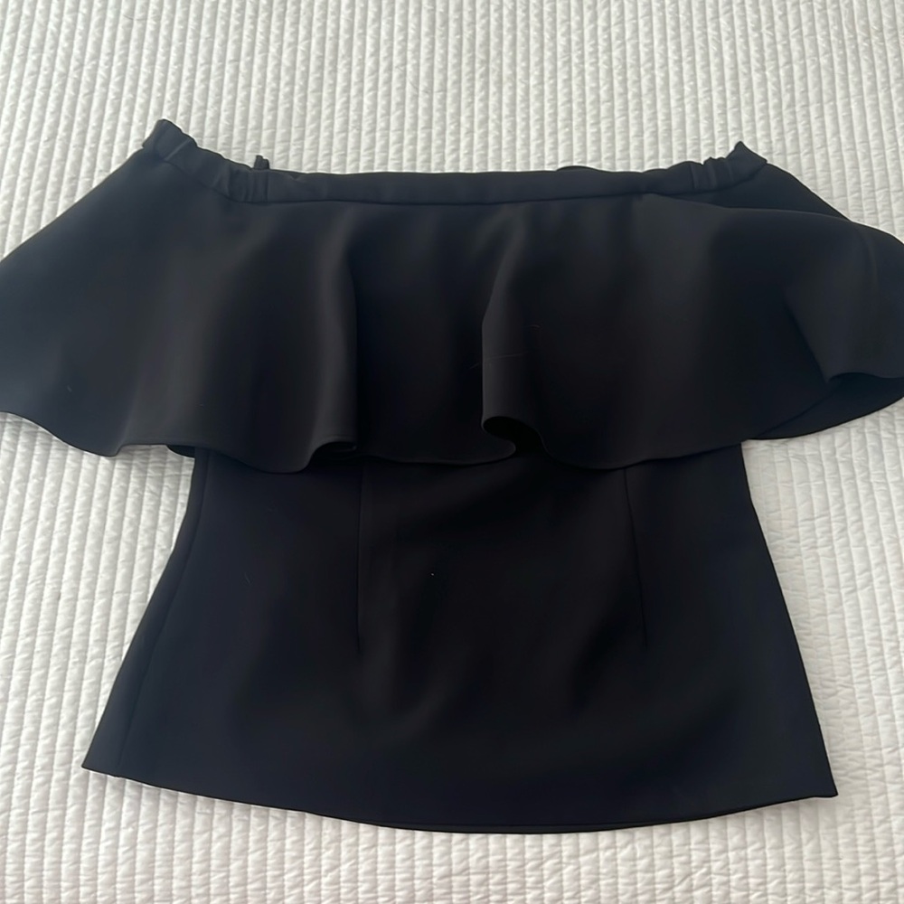 Black Size XS Off Shoulder Top